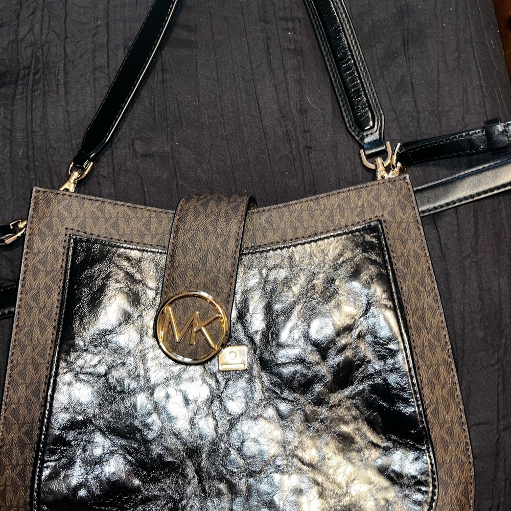 Michael KORS leather bag